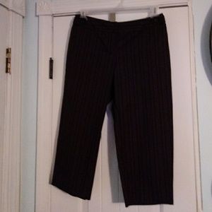 🎆SALE😘  Nine and Company capris